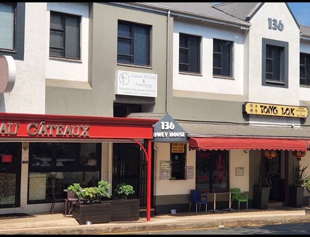150M² RESTAURANT TO LET IN ESSENWOOD